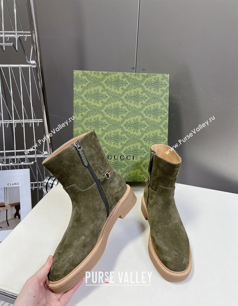 Gucci Slim Horsebit Ankle Flat Boots in Suede Green 2024 805310 (MD-241118055)