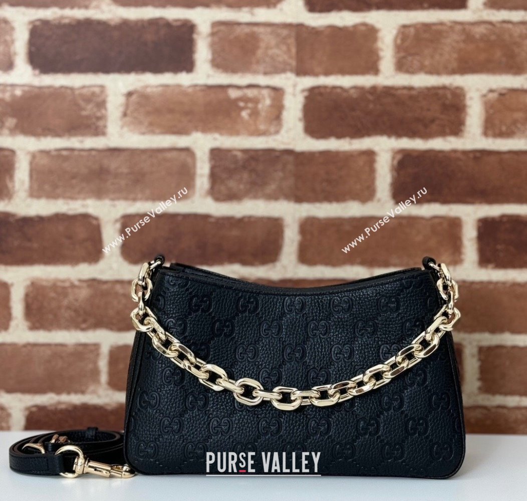 Gucci GG Grainy Leather Emblem Small Shoulder bag Black 2025 815263 (DLH-250117066)