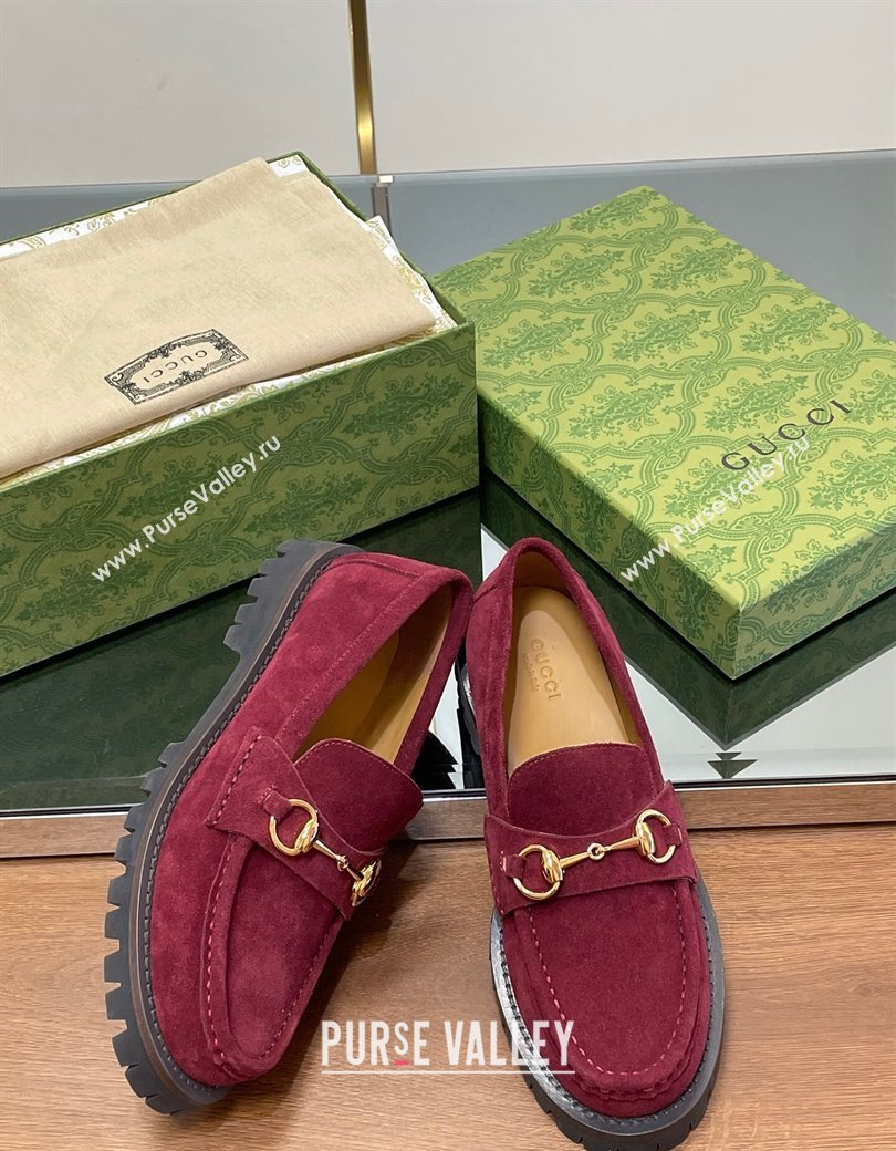 Gucci Suede Loafers with Horsebit Burgundy 2024 GG123101 (MD-241231116)