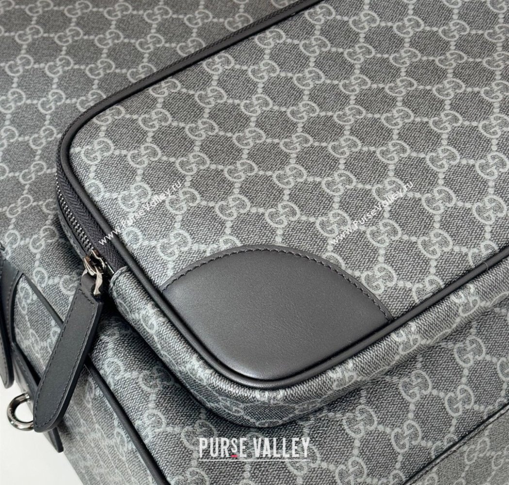 Gucci Mens GG Canvas Emblem Medium Backpack Bag Black 2025 821159 (DLH-250117058)