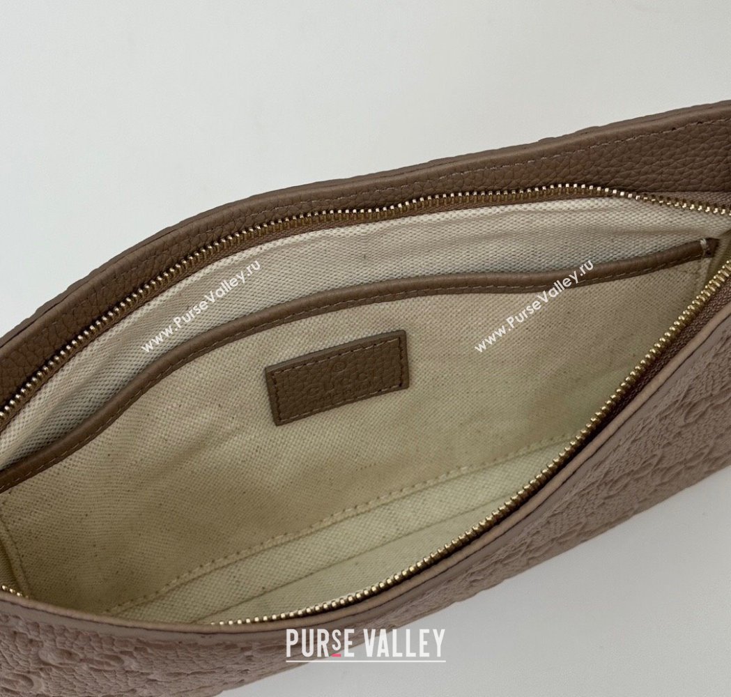 Gucci GG Grainy Leather Emblem Medium Shoulder bag Grey 2025 815277 (DLH-250117062)