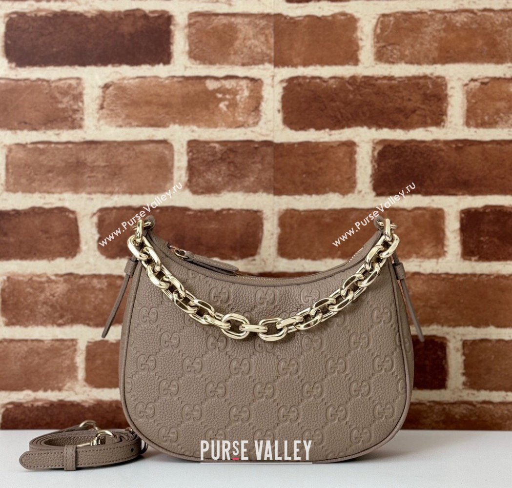 Gucci GG Grainy Leather Emblem Small Shoulder bag Grey 2025 815409 (DLH-250117068)