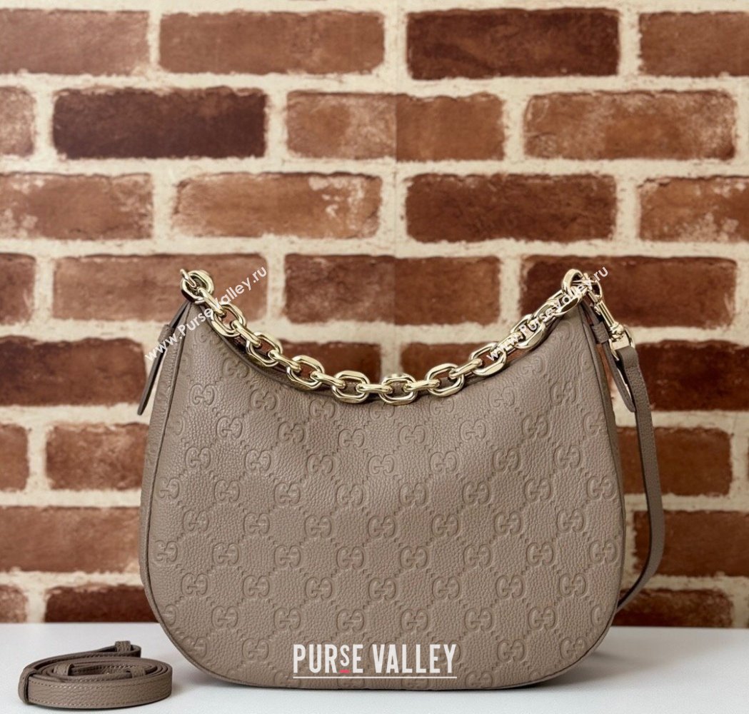 Gucci GG Grainy Leather Emblem Medium Shoulder bag Grey 2025 820453 (DLH-250117073)