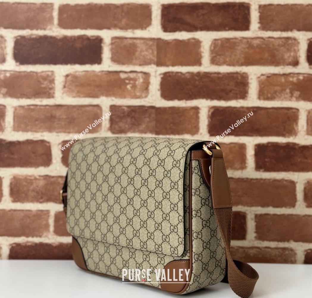 Gucci Mens GG Canvas Emblem Medium Crossbody Bag Beige 2025 821154 (DLH-250210073)