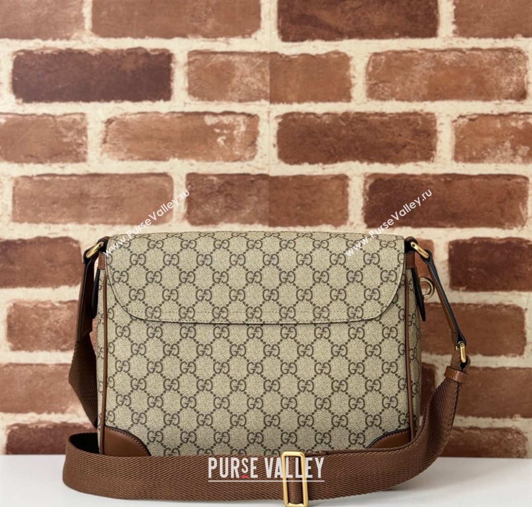 Gucci Mens GG Canvas Emblem Medium Crossbody Bag Beige 2025 821154 (DLH-250210073)