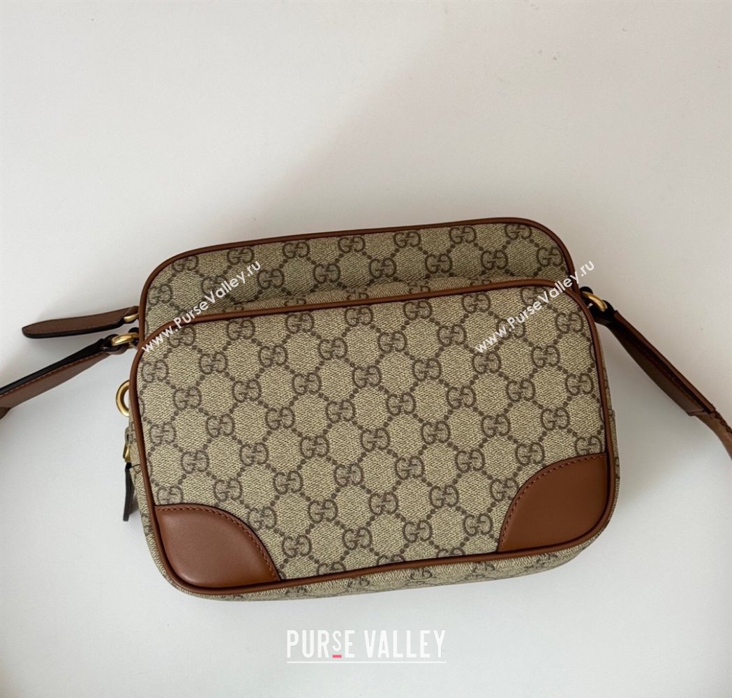 Gucci Mens GG Canvas Emblem Medium Crossbody Bag Beige 2025 821160 (DLH-250210075)