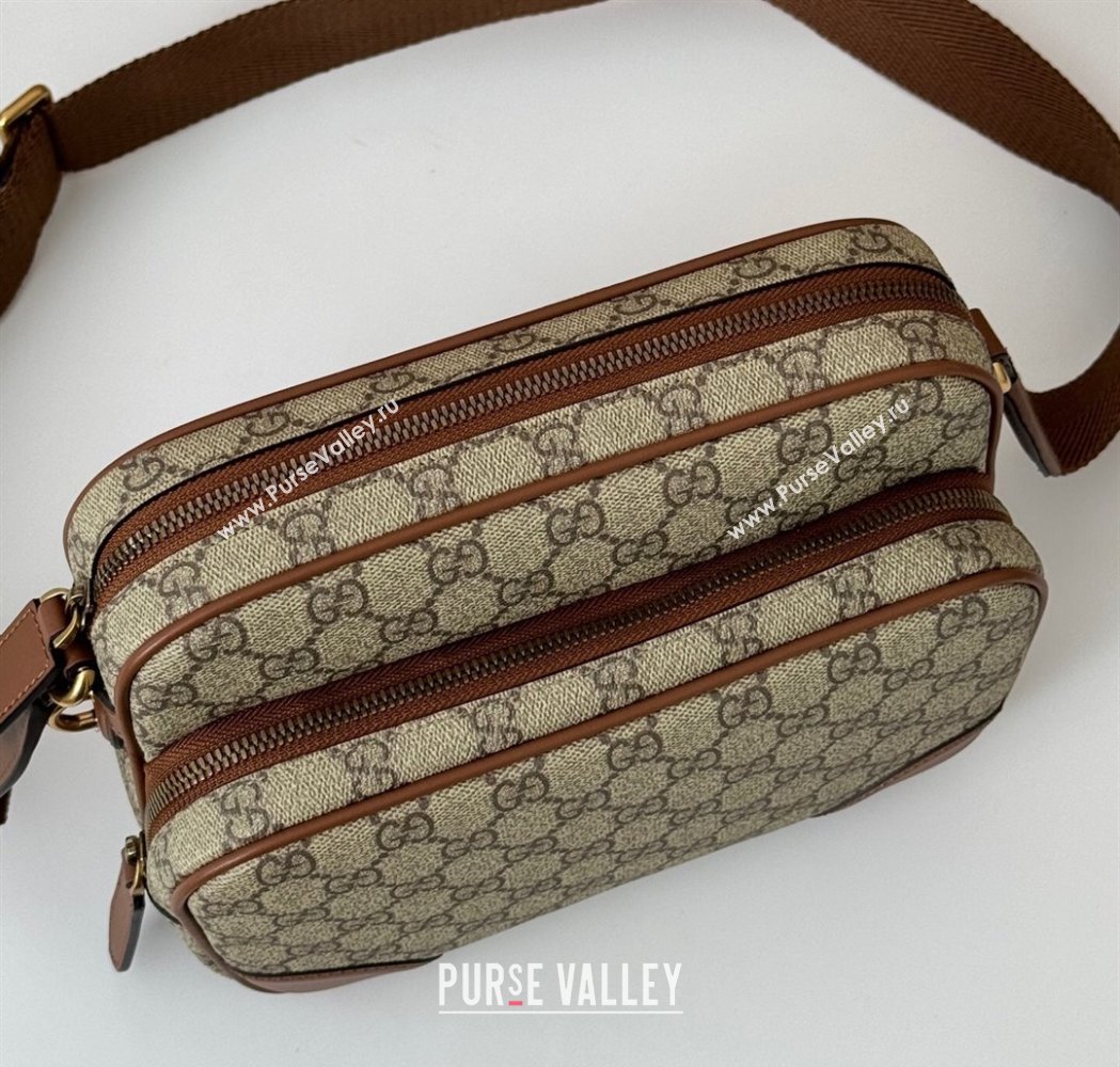 Gucci Mens GG Canvas Emblem Medium Crossbody Bag Beige 2025 821160 (DLH-250210075)
