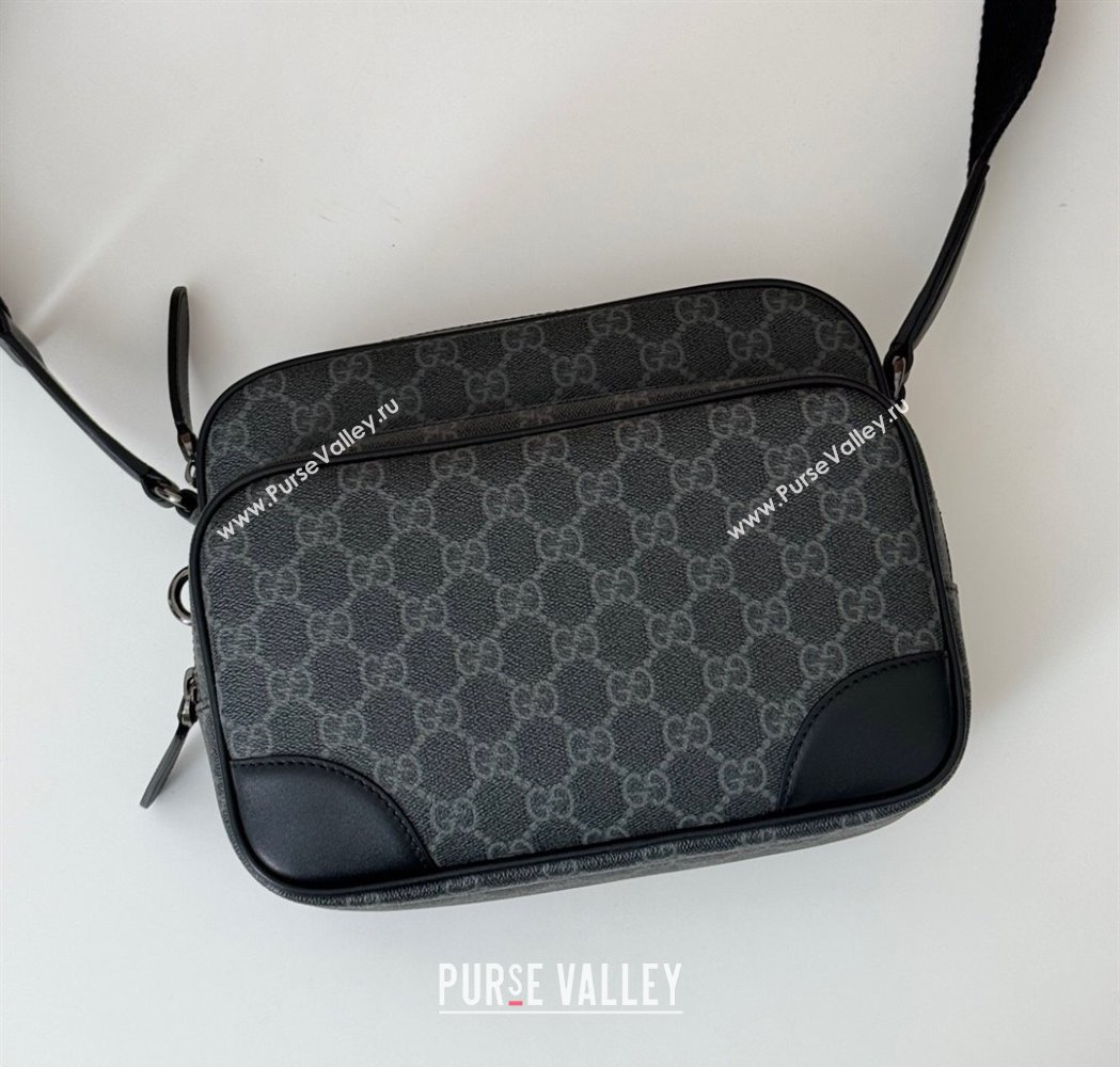 Gucci Mens GG Canvas Emblem Medium Crossbody Bag Black 2025 821160 (DLH-250210076)
