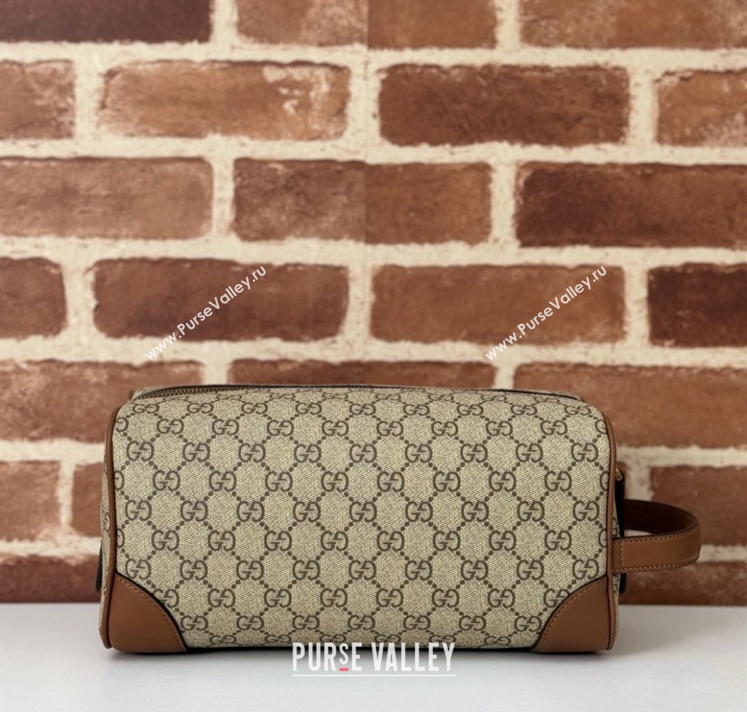 Gucci Mens GG Canvas Emblem Medium Toiletry Case Bag 2025 821163 (DLH-250210077)