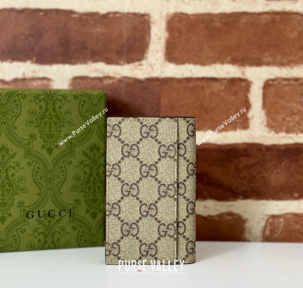 Gucci Mens GG Emblem Bi-Fold Caed Case Wallet Beige 2025 ‎821209 (DLH-250210090)