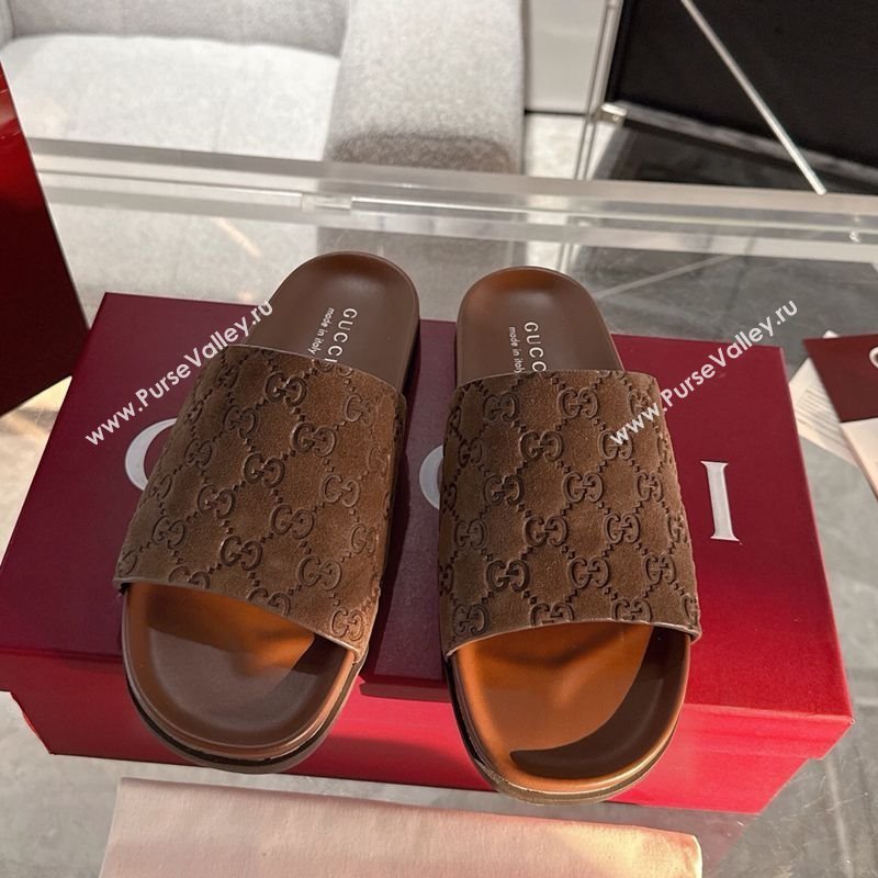 Gucci GG Suede Flat Slides Sandal with Wide Strap Brown 2025 ‎834941 (MD-250423095)