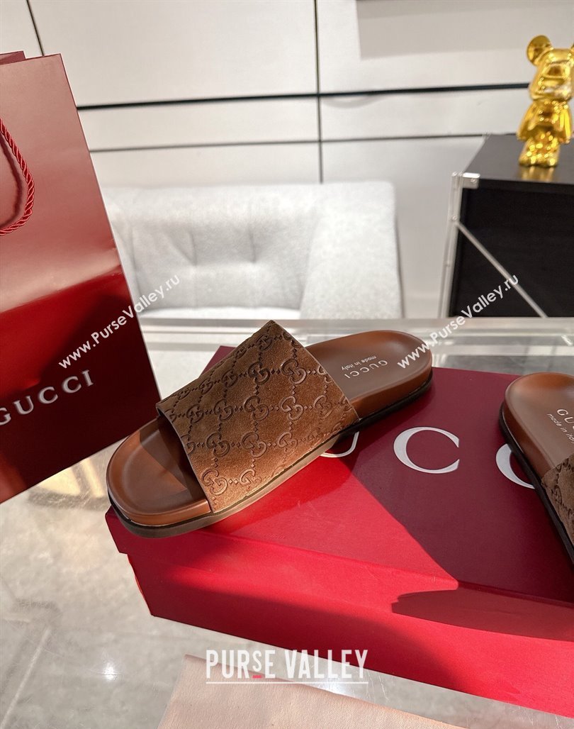 Gucci GG Suede Flat Slides Sandal with Wide Strap Brown 2025 ‎834941 (MD-250423095)