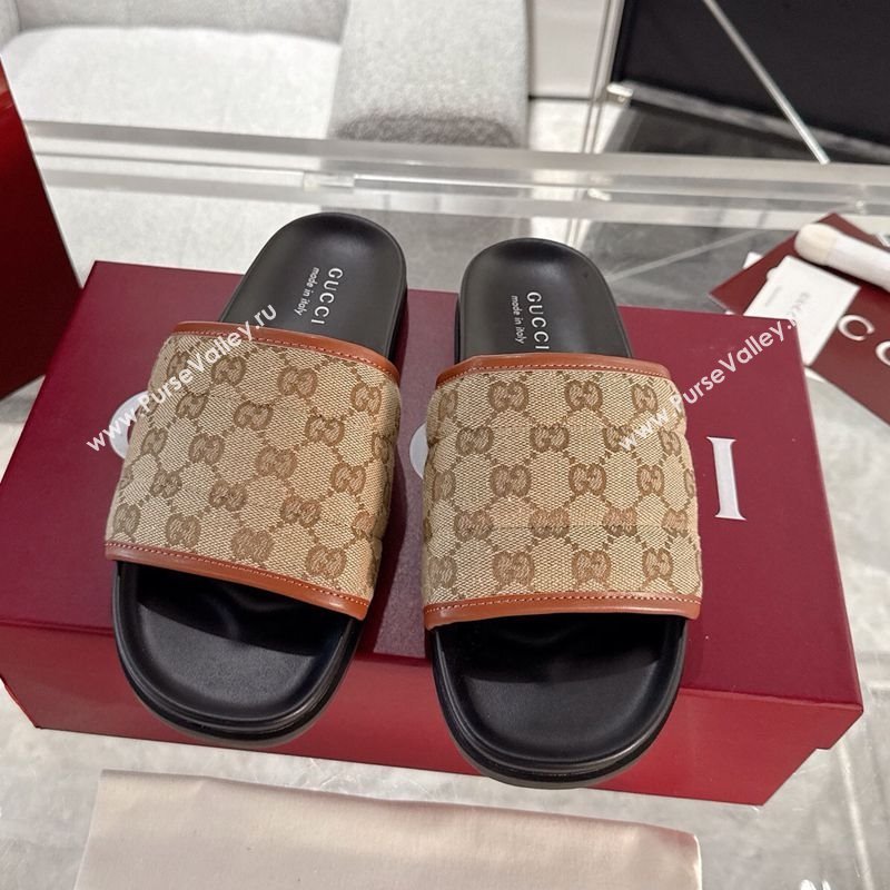 Gucci GG Padded Canvas Flat Slides Sandal with Wide Strap Beige 2025 ‎‎838089 (MD-250423097)