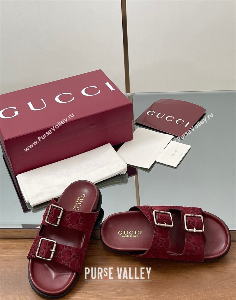 Gucci GG Suede Flat Slides Sandal with Buckle Burgundy 2025 GG042302 (MD-250423065)