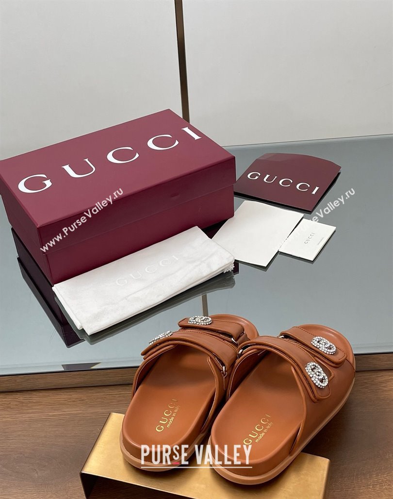 Gucci Leather Flat Slides Sandal with Strass Double G Brown 2025 ‎816633 (MD-250423066)