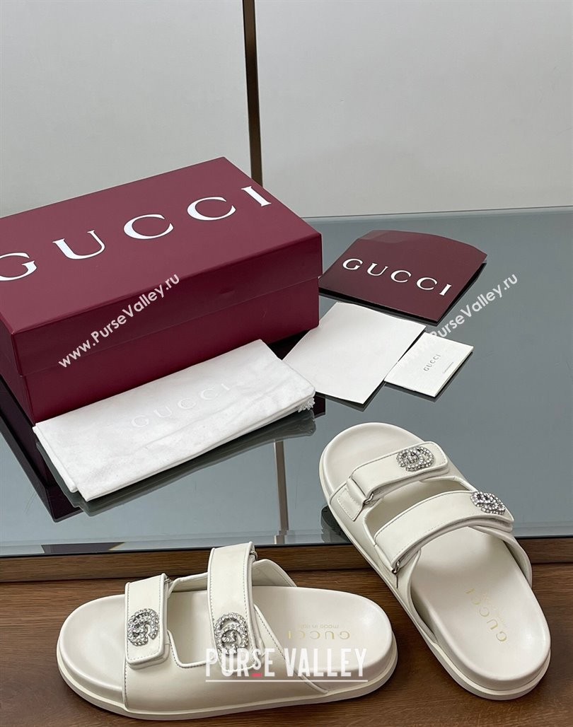 Gucci Leather Flat Slides Sandal with Strass Double G White 2025 ‎816633 (MD-250423067)