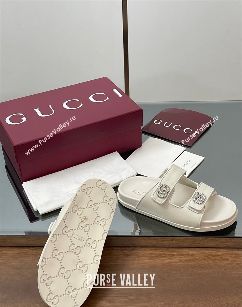 Gucci Leather Flat Slides Sandal with Strass Double G White 2025 ‎816633 (MD-250423067)