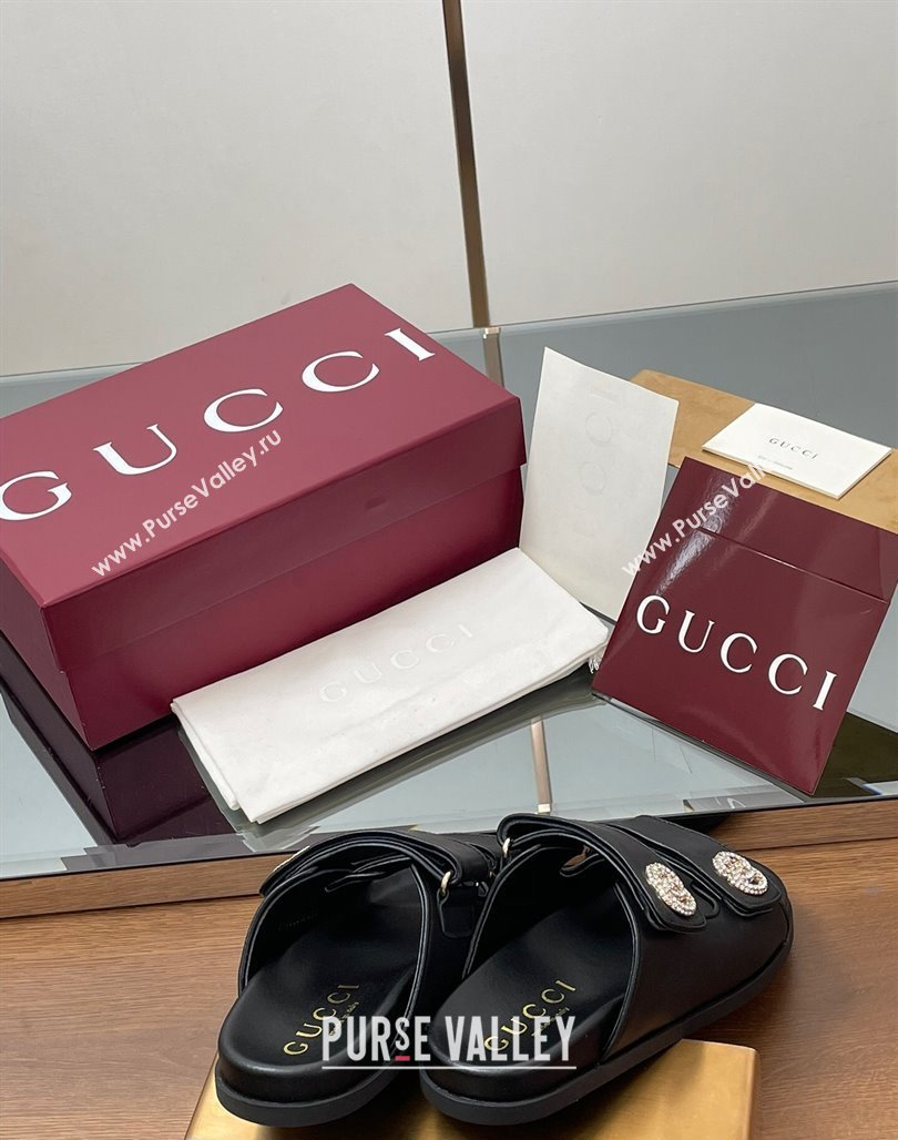 Gucci Leather Flat Slides Sandal with Strass Double G Black 2025 ‎816633 (MD-250423068)
