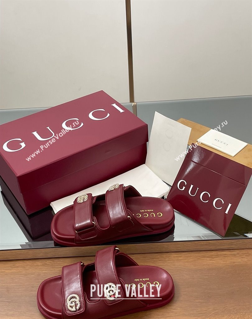 Gucci Leather Flat Slides Sandal with Strass Double G Burgundy 2025 ‎816633 (MD-250423069)