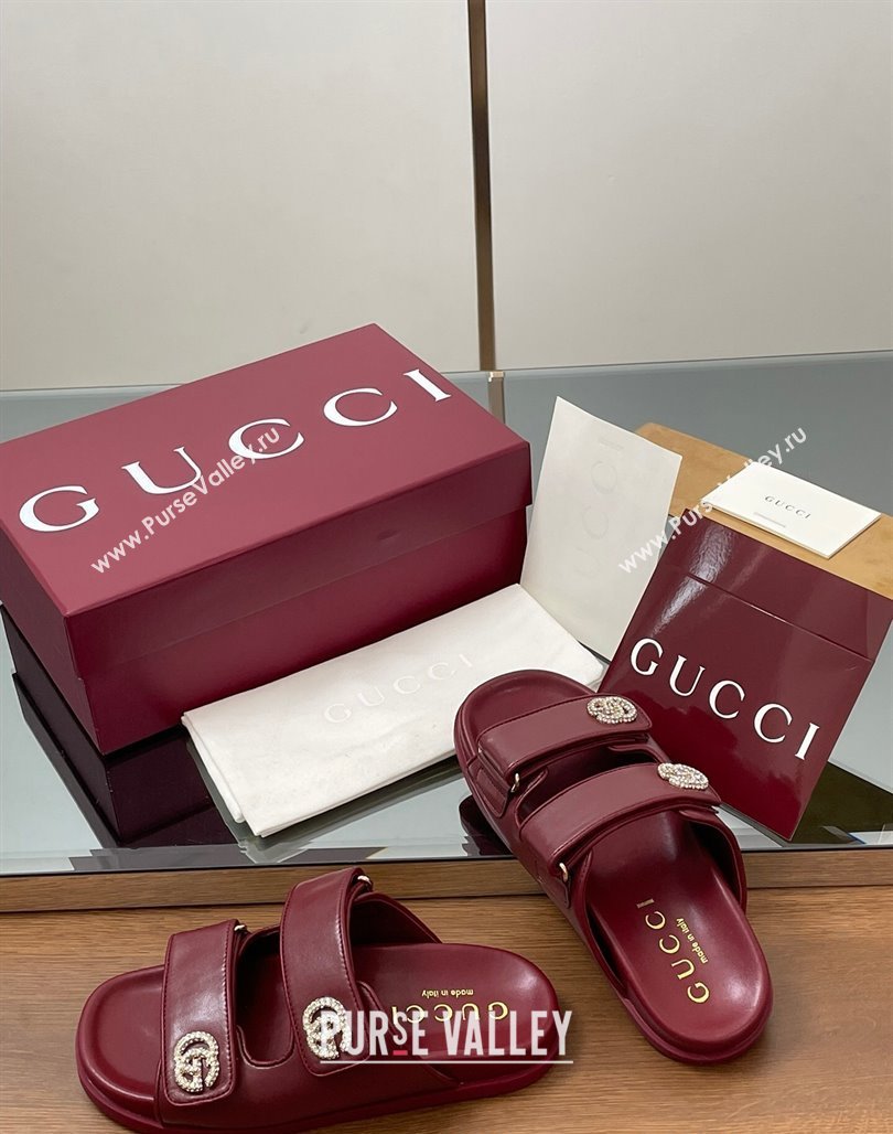 Gucci Leather Flat Slides Sandal with Strass Double G Burgundy 2025 ‎816633 (MD-250423069)