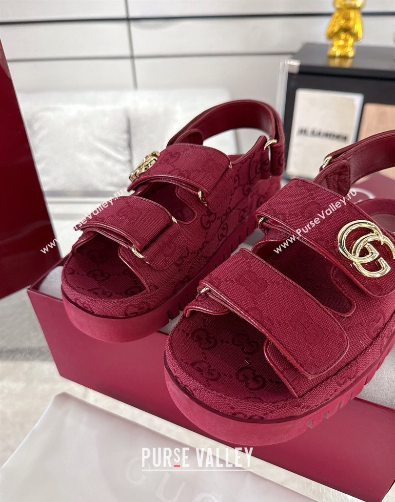 Gucci GG Canvas Strap Sandals with Double G Red 2025 ‎816630 (MD-250423103)
