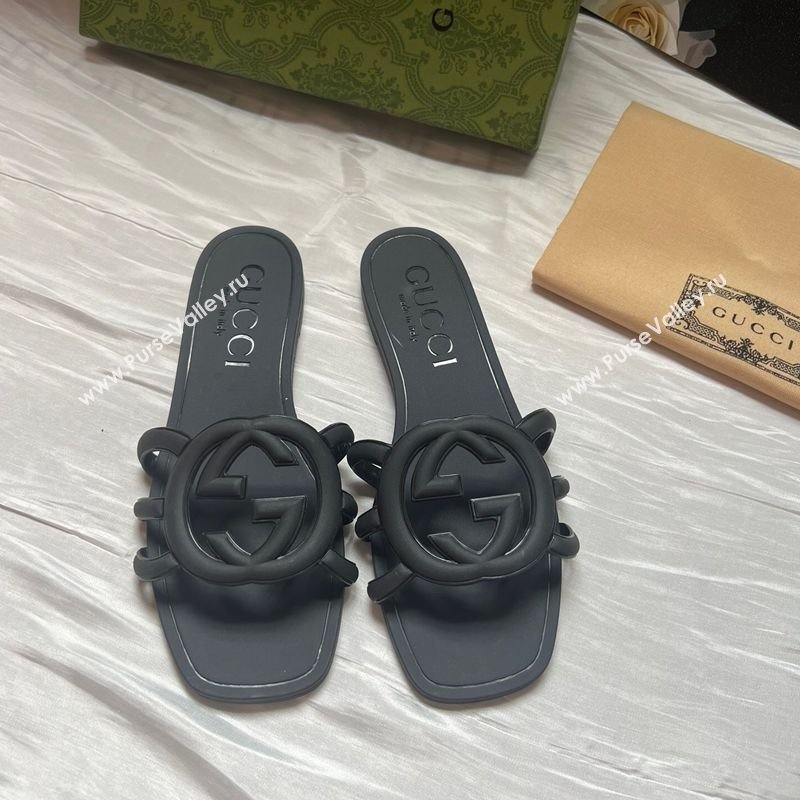 Gucci Rubber Interlocking G Flat Slides Sandal Black 2025 780307 (MD-250423055)