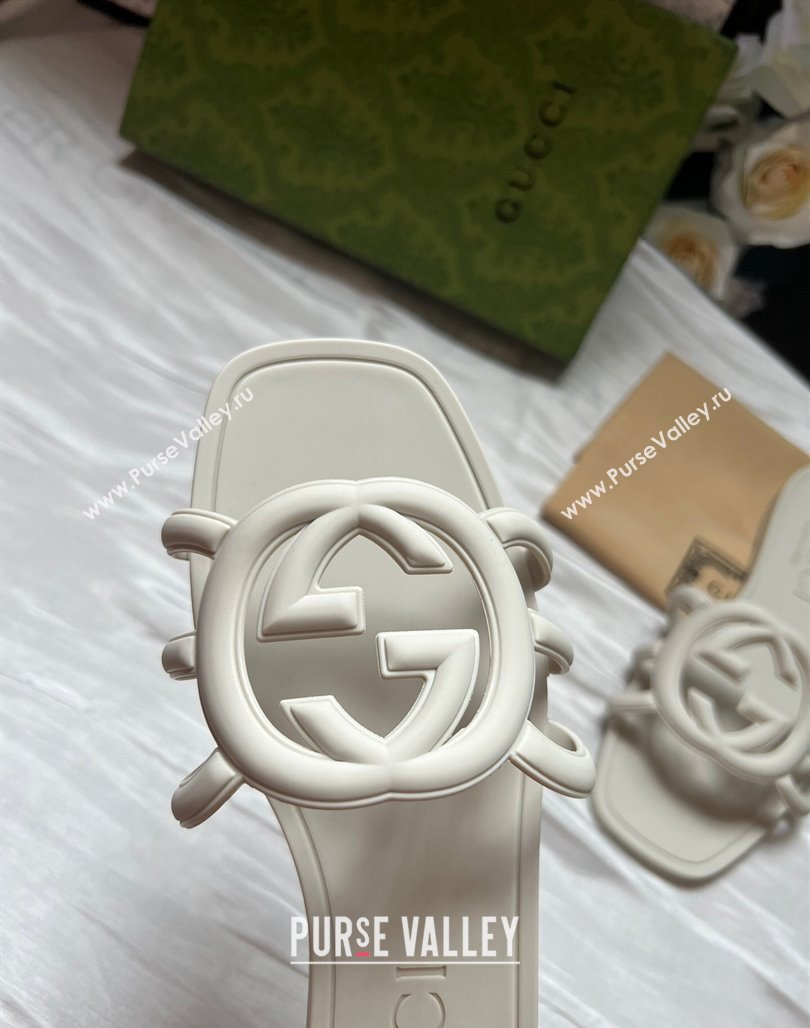 Gucci Rubber Interlocking G Flat Slides Sandal White 2025 780307 (MD-250423056)