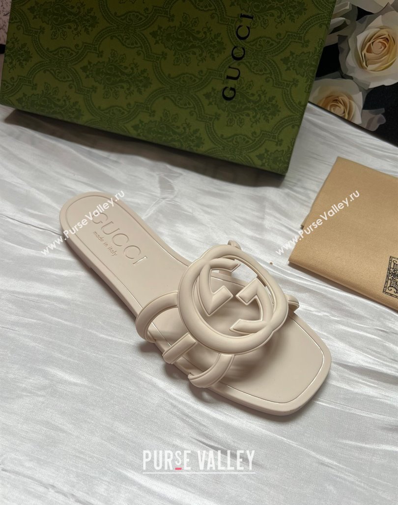 Gucci Rubber Interlocking G Flat Slides Sandal Light Beige 2025 780307 (MD-250423058)