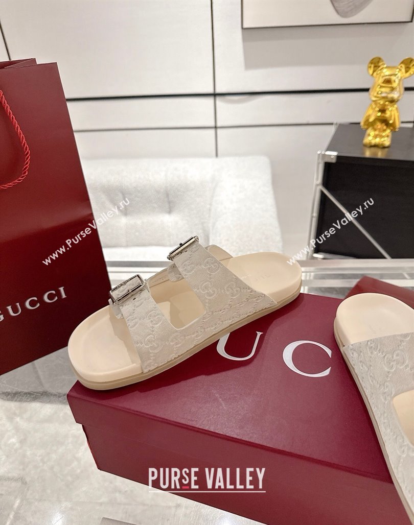 Gucci GG Suede Flat Slides Sandal with Buckle Beige 2025 GG042302 (MD-250423092)
