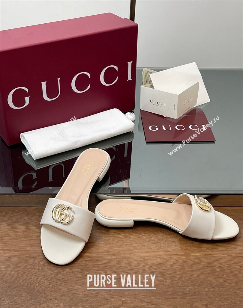 Gucci Leather Flat Slides Sandal with Strass Double G White 2025 GG042301 (MD-250423050)