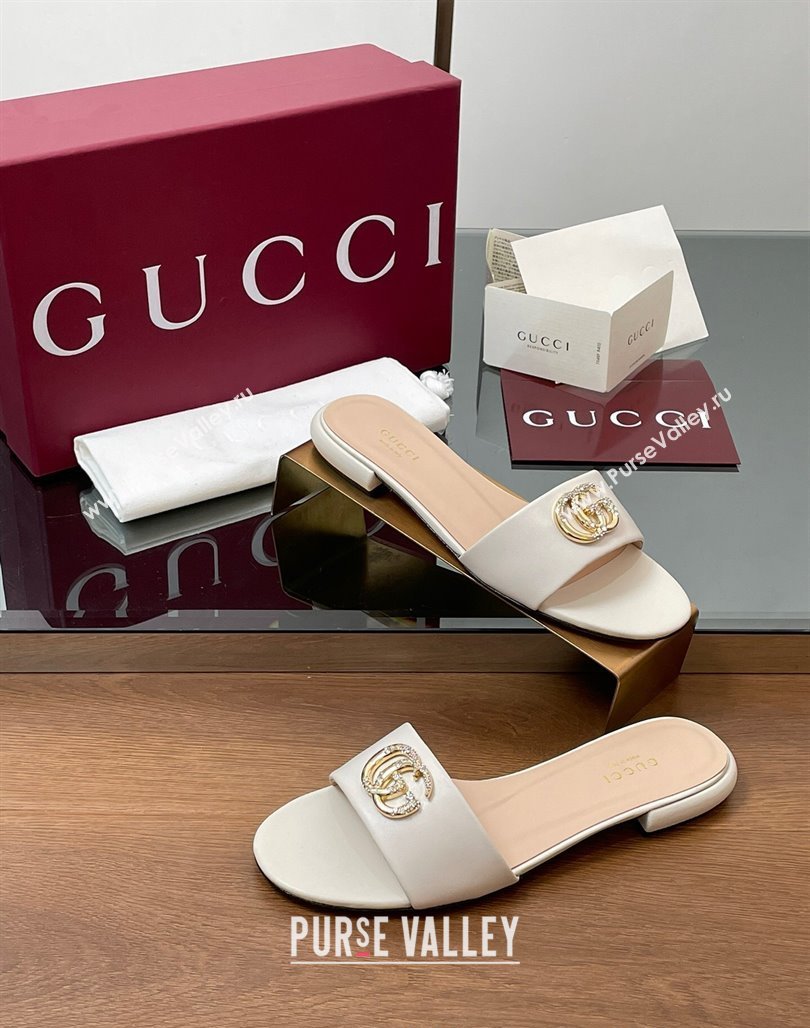Gucci Leather Flat Slides Sandal with Strass Double G White 2025 GG042301 (MD-250423050)