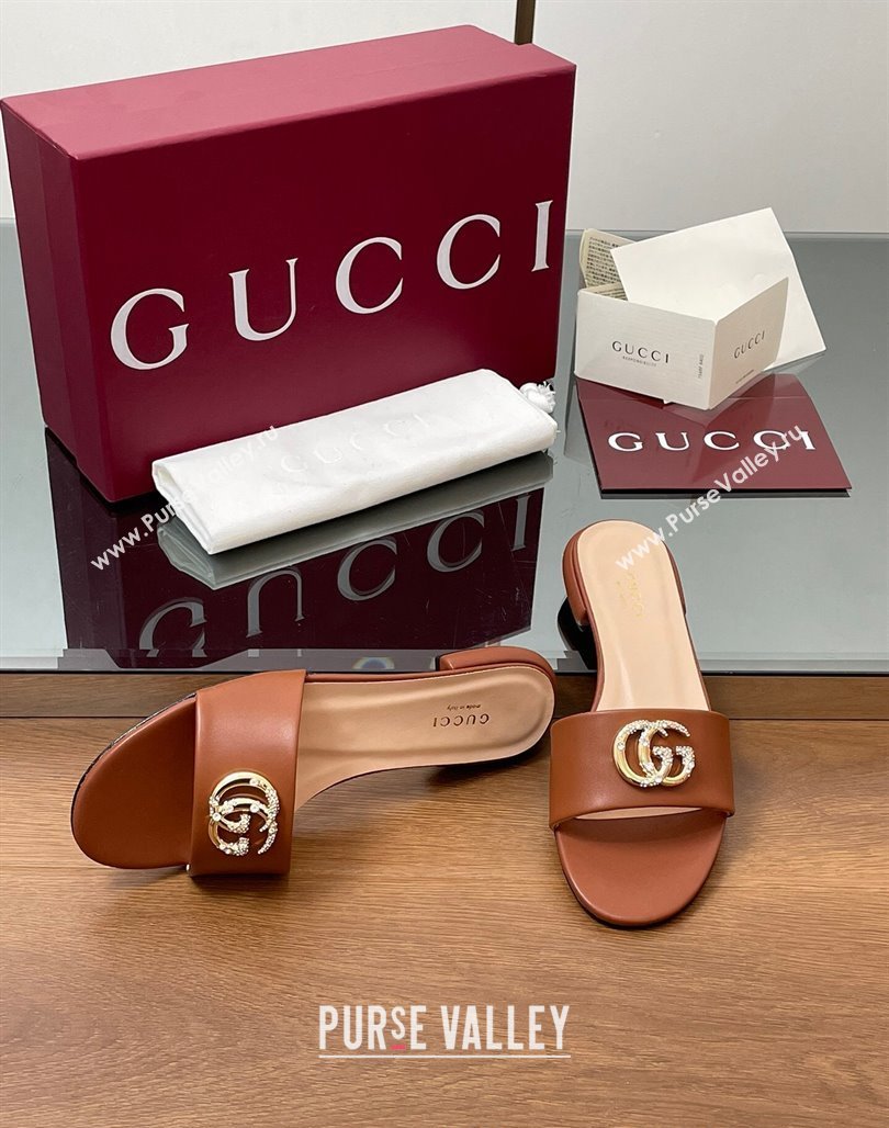Gucci Leather Flat Slides Sandal with Strass Double G Brown 2025 GG042301 (MD-250423051)