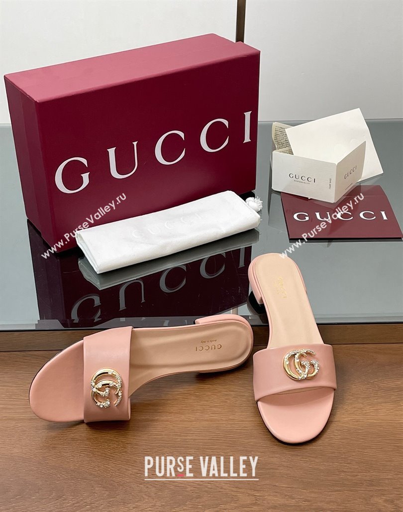 Gucci Leather Flat Slides Sandal with Strass Double G Light Pink 2025 GG042301 (MD-250423052)