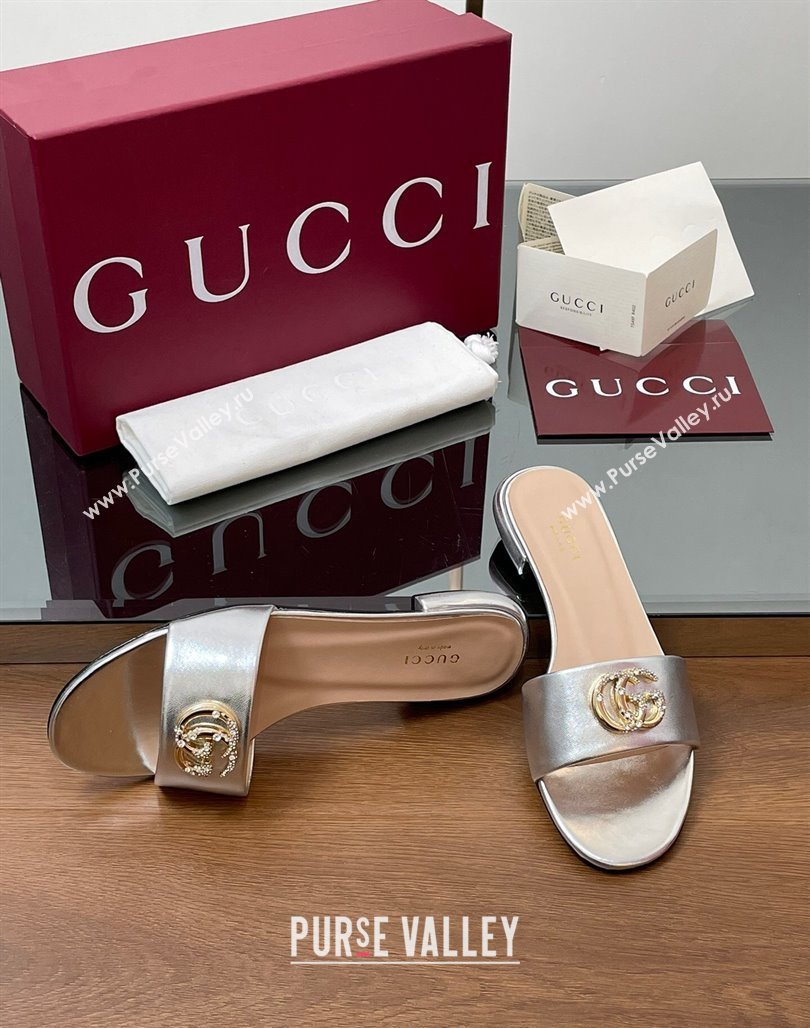Gucci Leather Flat Slides Sandal with Strass Double G Silver 2025 GG042301 (MD-250423054)