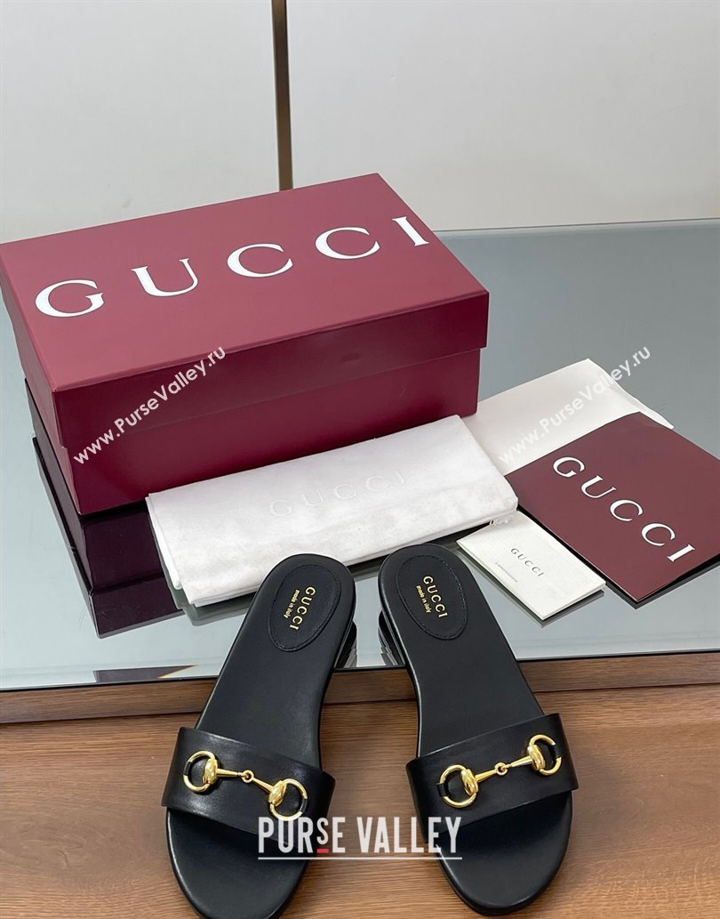 Gucci Calf Leather Flat Slides Sandal with Horsebit Black 2025 835828 (MD-250609079)