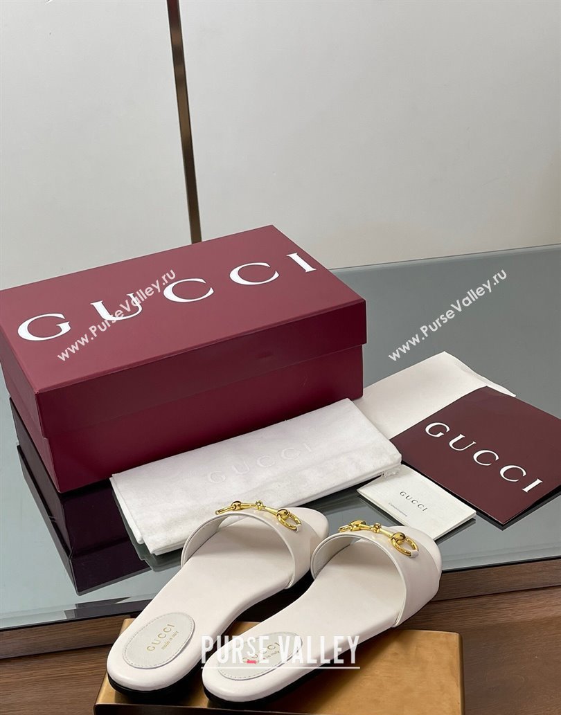 Gucci Calf Leather Flat Slides Sandal with Horsebit White 2025 835828 (MD-250609080)