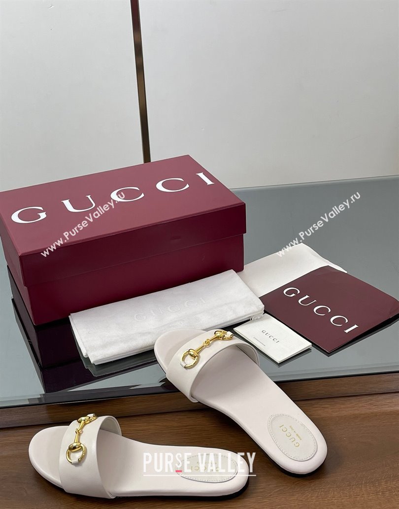 Gucci Calf Leather Flat Slides Sandal with Horsebit White 2025 835828 (MD-250609080)
