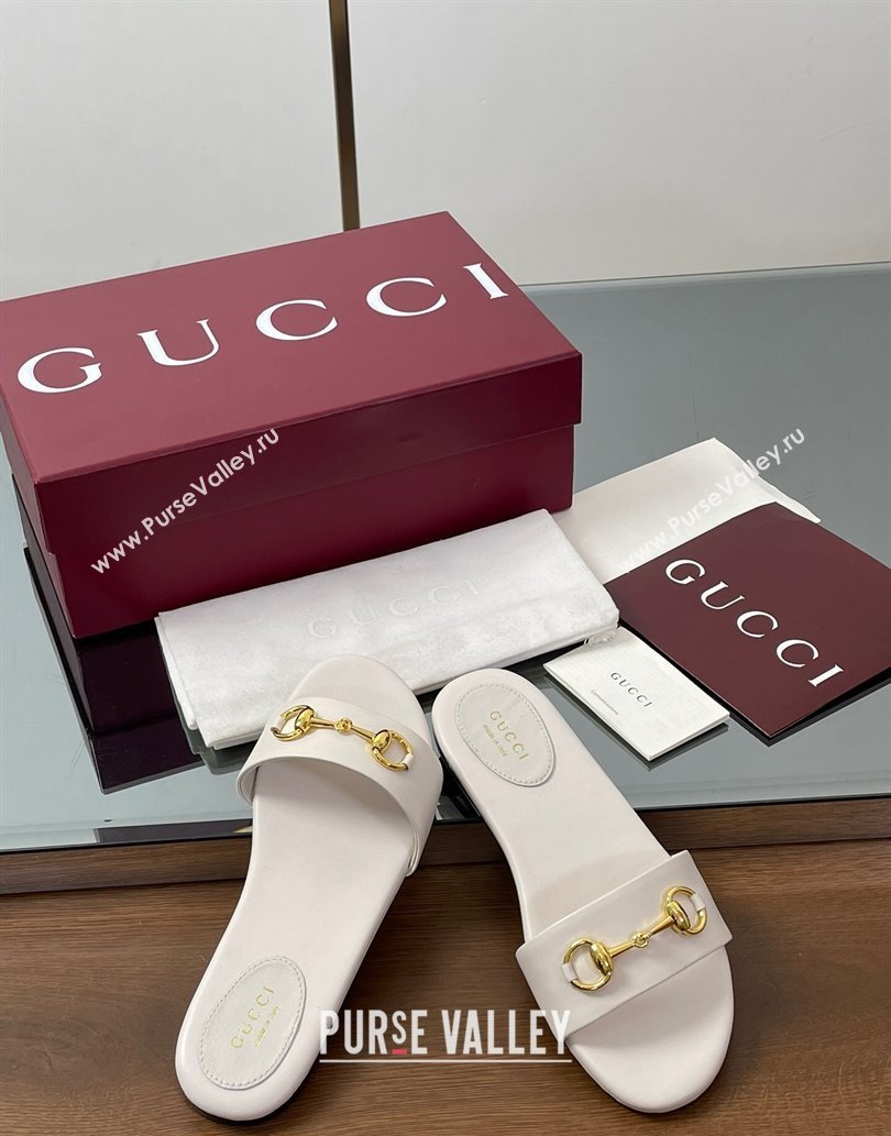 Gucci Calf Leather Flat Slides Sandal with Horsebit White 2025 835828 (MD-250609080)
