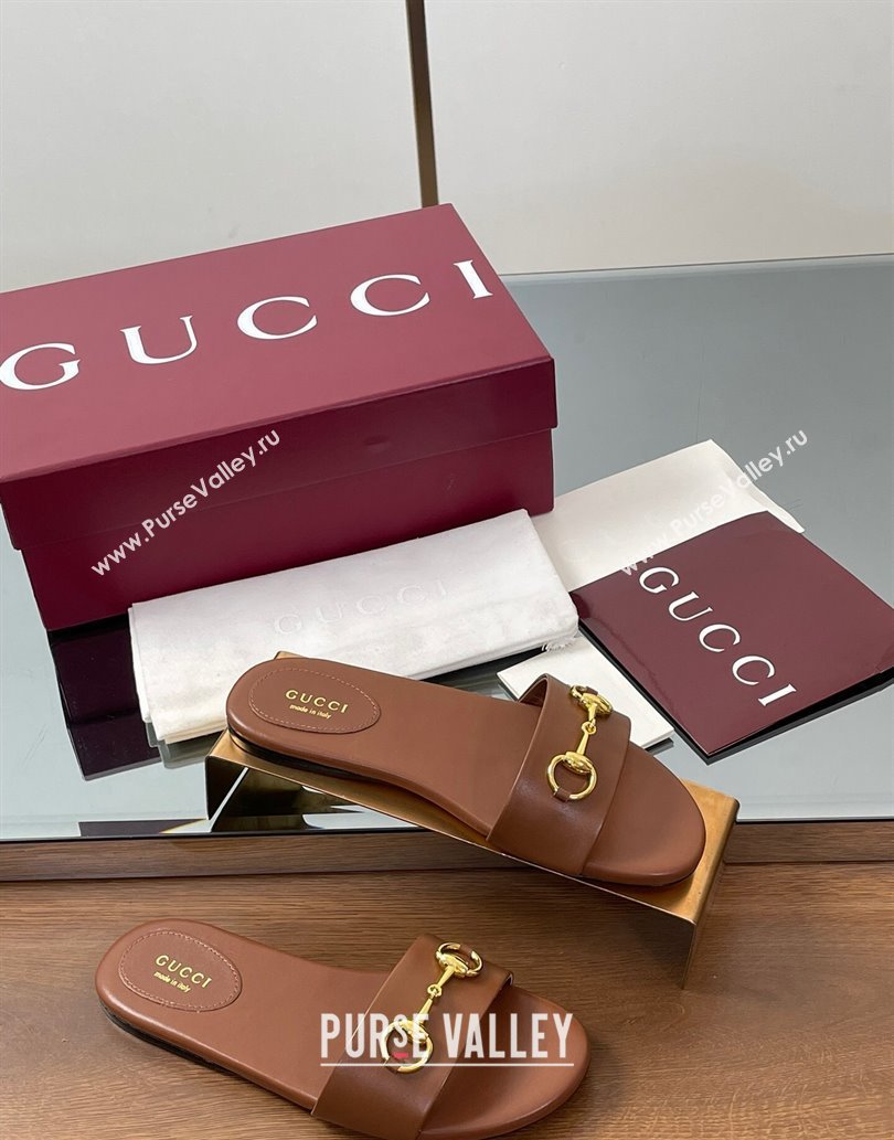 Gucci Calf Leather Flat Slides Sandal with Horsebit Brown 2025 835828 (MD-250609083)