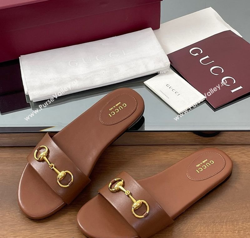 Gucci Calf Leather Flat Slides Sandal with Horsebit Brown 2025 835828 (MD-250609083)