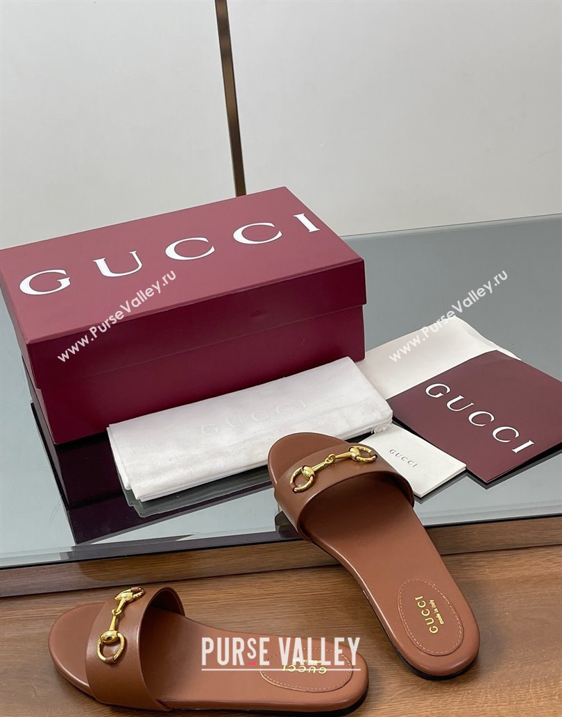 Gucci Calf Leather Flat Slides Sandal with Horsebit Brown 2025 835828 (MD-250609083)
