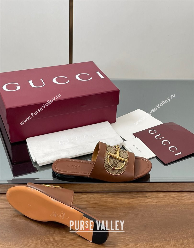Gucci Flat Slides Sandal in GG Canvas and Lambskin with Horsebit Brown 2025 834427 (MD-250609092)