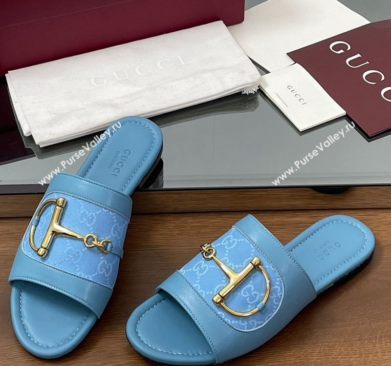 Gucci Flat Slides Sandal in GG Canvas and Lambskin with Horsebit Light Blue 2025 834427 (MD-250609097)