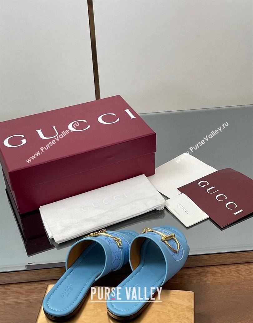 Gucci Flat Slides Sandal in GG Canvas and Lambskin with Horsebit Light Blue 2025 834427 (MD-250609097)