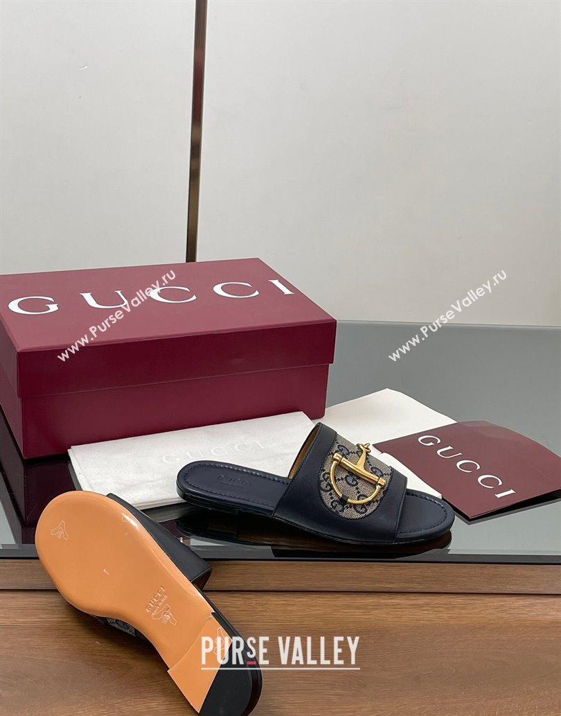 Gucci Flat Slides Sandal in GG Canvas and Lambskin with Horsebit Dark Blue 2025 834427 (MD-250609098)