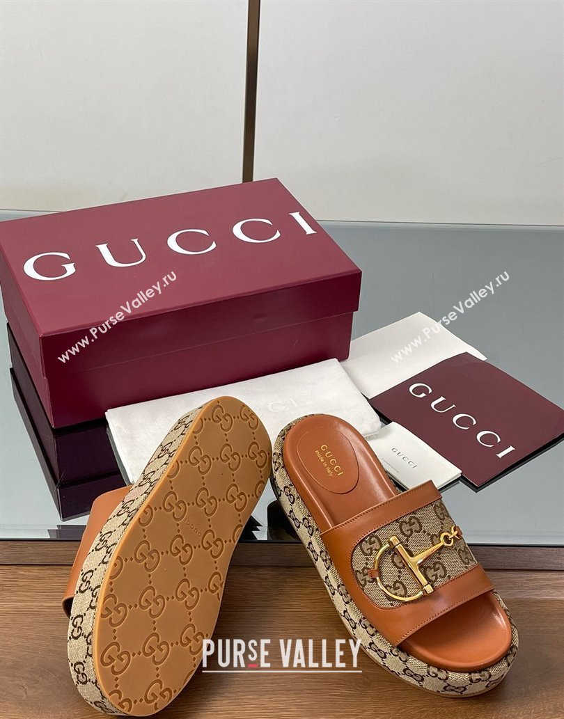 Gucci Platform Slides Sandal 5.5cm in GG Canvas and Lambskin with Horsebit Tan Brown 2025 0609 (MD-250609104)