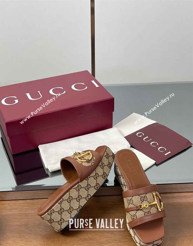 Gucci Wedge Slides Sandal 6.3cm in GG Canvas and Lambskin with Horsebit Brown 2025 0609 (MD-250609108)