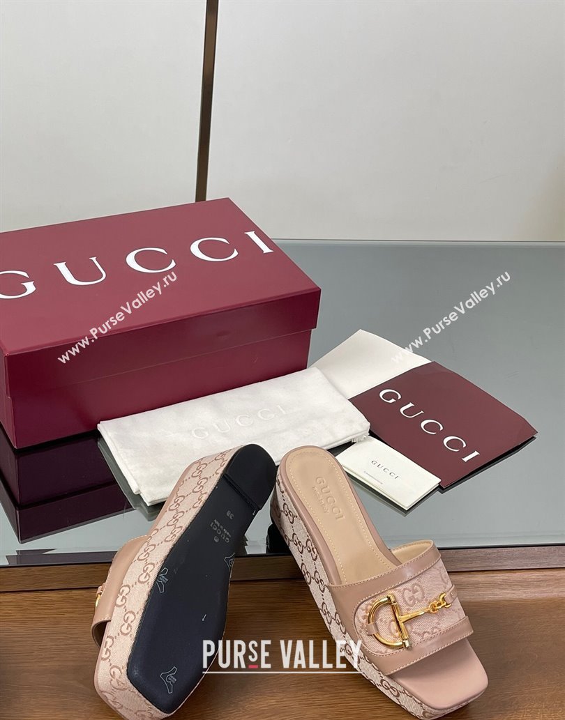 Gucci Wedge Slides Sandal 6.3cm in GG Canvas and Lambskin with Horsebit Nude Pink 2025 0609 (MD-250609109)