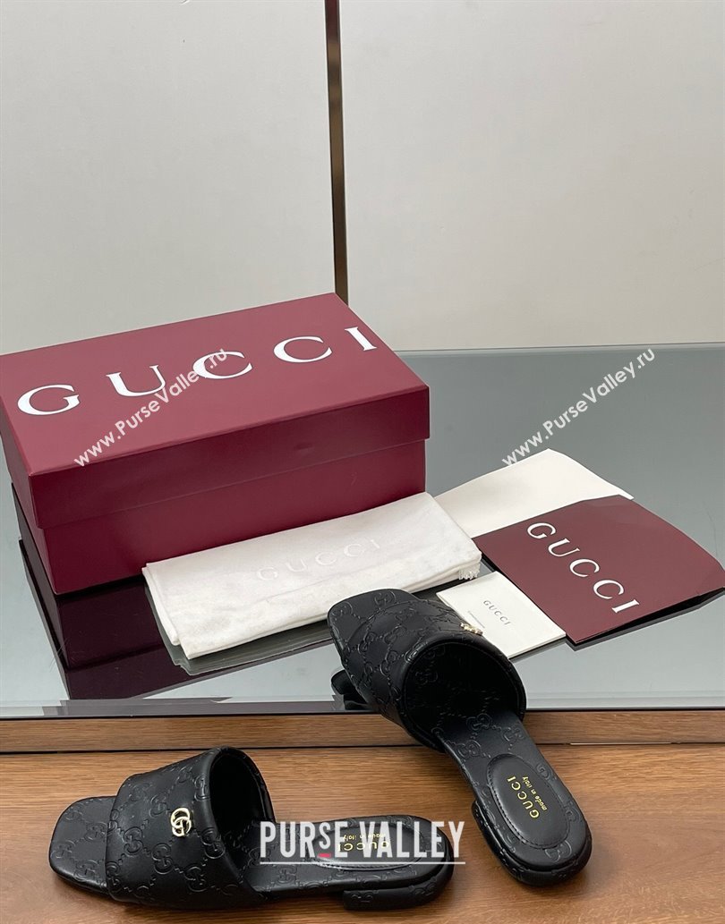 Gucci Flat Slides Sandal in GG Calf Leather Black 2025 816330 (MD-250609134)