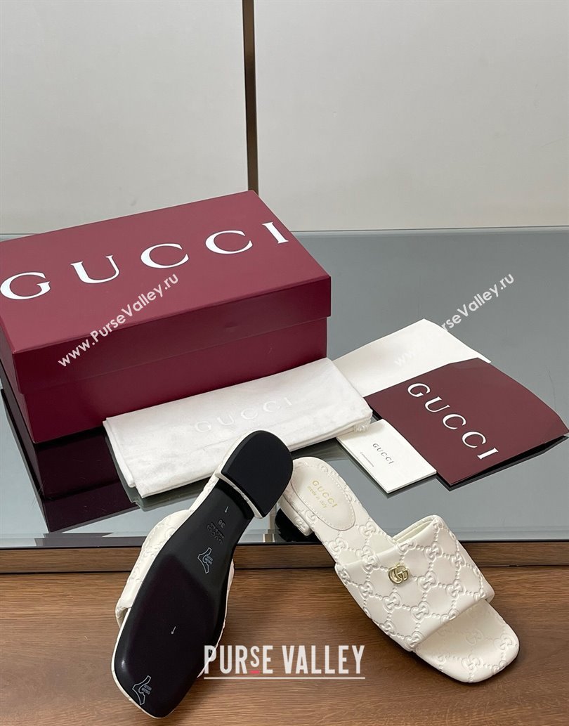 Gucci Flat Slides Sandal in GG Calf Leather White 2025 816330 (MD-250609135)